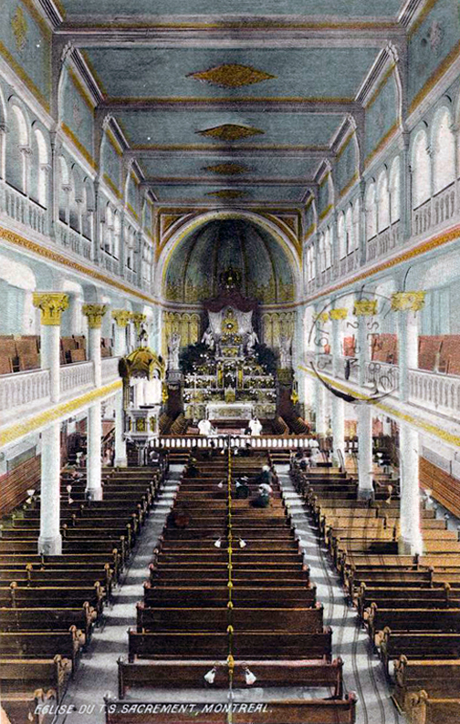 Photographie d'archives et vue intérieure de la chapelle du Très-Saint-Sacrement telle qu'elle se présentait au siècle dernier