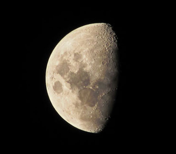Photographie de la lune